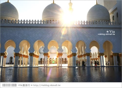 【阿布達比旅遊】謝赫扎耶德大清真寺(Sheikh Zayed Grand Mosque)～超美！世界造價最高的清真寺