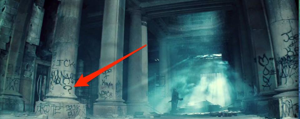 batman v superman riddler question mark