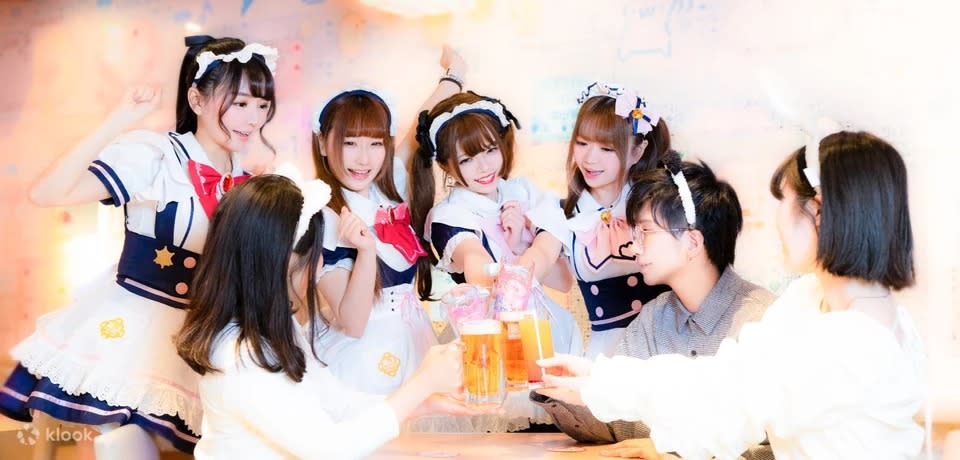 Maid Cafe Experience at Maidreamin Tokyo. (Photo: Klook SG)