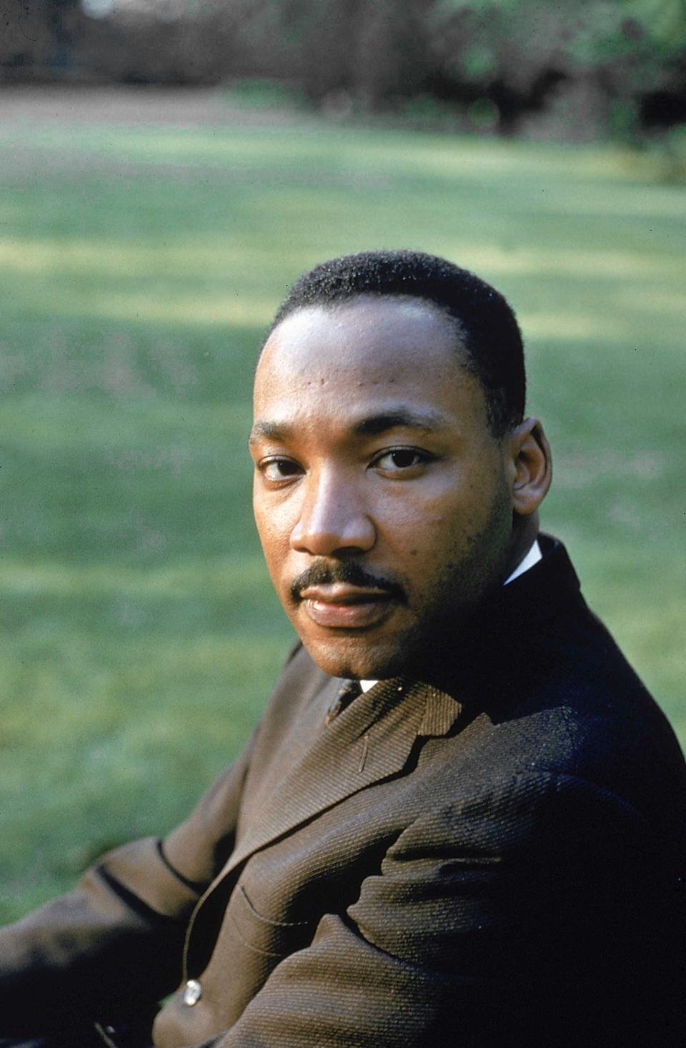 <h1 class="title">Martin Luther King Jr.</h1><cite class="credit">Howard Sochurek/Getty Images</cite>