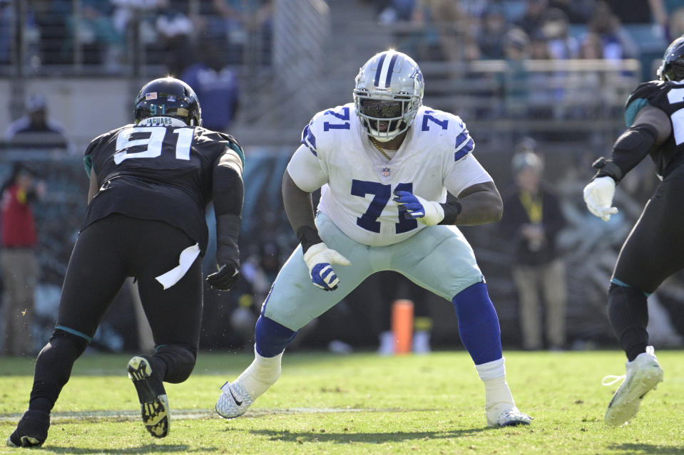 FILE - Dallas Cowboys offensive tackle Jason Peters (71) sets up to block in front of Jacksonville Jaguars defensive end Dawuane Smoot (91) during the second half of an NFL football game, Sunday, Dec. 18, 2022, in Jacksonville, Fla. The Seattle Seahawks signed veteran offensive tackle Jason Peters on Tuesday, Sept. 12, 2023, with the team having concerns about the health of both of their starting tackles. (AP Photo/Phelan M. Ebenhack, File)