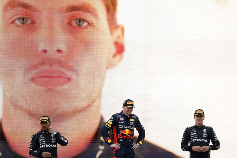 Todavía lejos de Max Verstappen, Lewis Hamilton y George Russell marcaron el primer doble podio de Mercedes en 2023