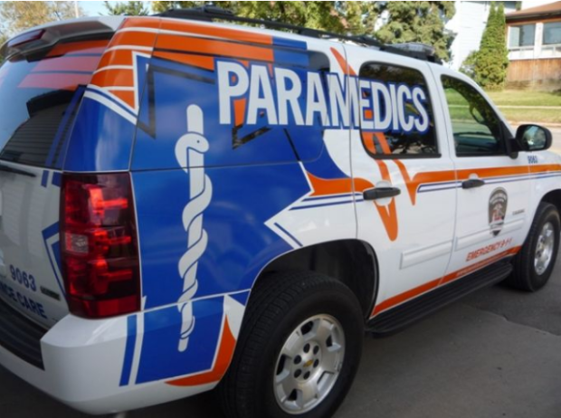 Paramedics will now be at the Prince Albert police detention centre seven days a week between 7:30 p.m. and 7:30 a.m. to offer health-care intervention for addicts — particularly to those needing support to stabilize and detoxify. (Parkland Ambulance Care - image credit)