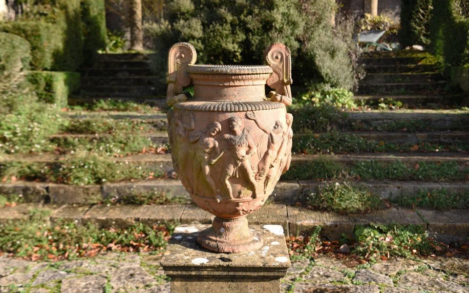 Terracotta urn in the Italianate gardens at Mapperton - Jay Williams