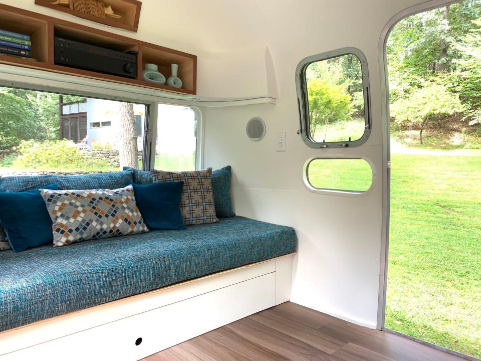 Day bed to door  - Hudson Valley Airstream