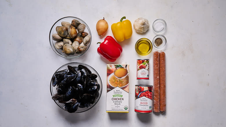 mussels and clams in chorizo broth ingredients