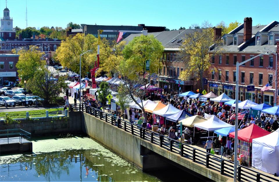 Vendors will once again line Central Avenue in Dover for the 38th Apple Harvest Day presented by the Greater Dover Chamber of Commerce on Saturday, Oct. 1.