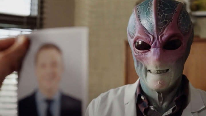 Alan Tudyk as Harry Vanderspeigle in Resident Alien.