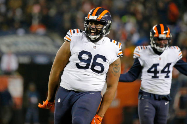 Bucs agree to 1-year deal with Pro Bowl DL Akiem Hicks