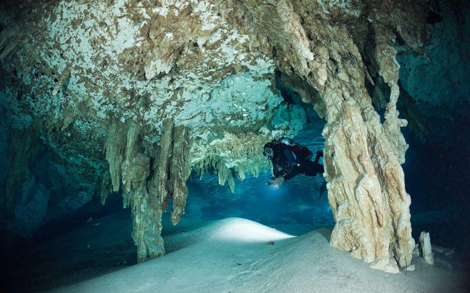 The World's Coolest Caves: Cenote Dos Ojos