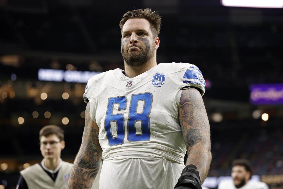 Taylor Decker and Dan Skipper Penalty Mix-up: Detroit Lions' Social ...