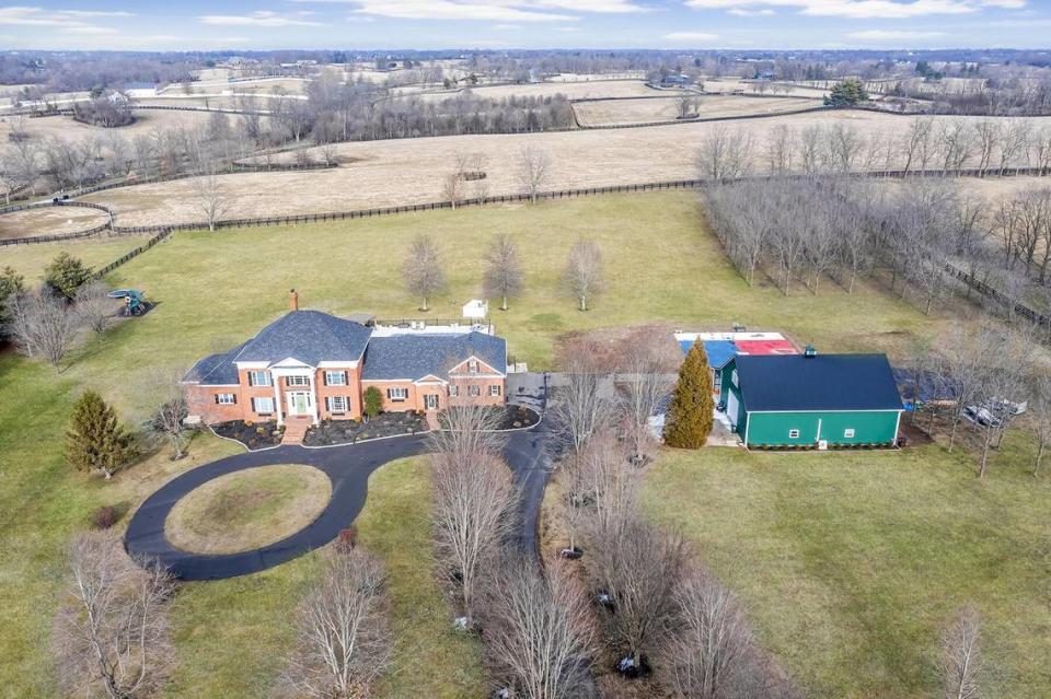 An overview of the home at 3021 Brookmonte Lane in Lexington, KY, which is currently up for sale at $2.5 million. Photos shared with realtor’s permission.