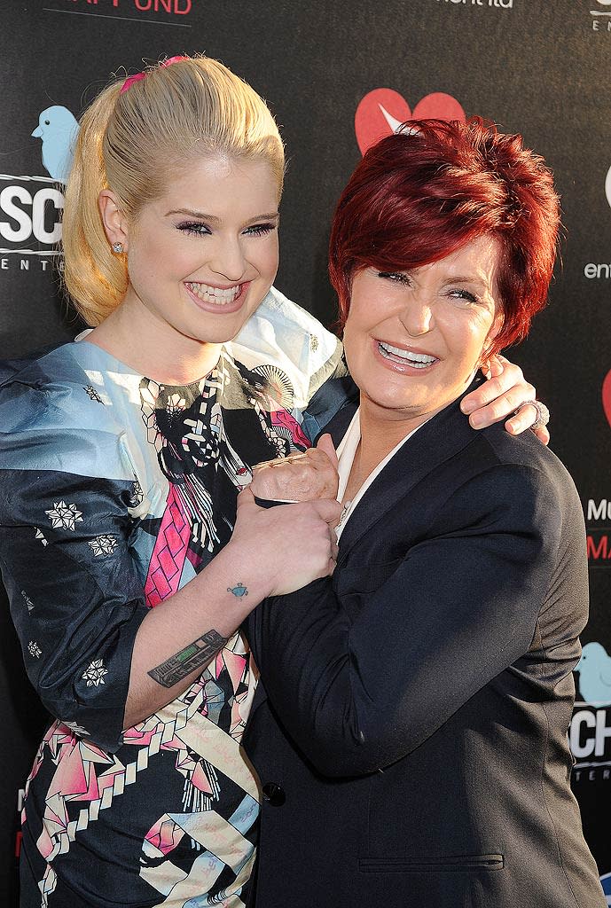 Kelly Sharon Osbourne Oxxy Benefit