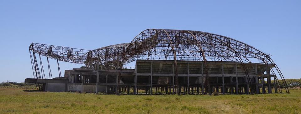 Estadio abandonado en San Bernardo