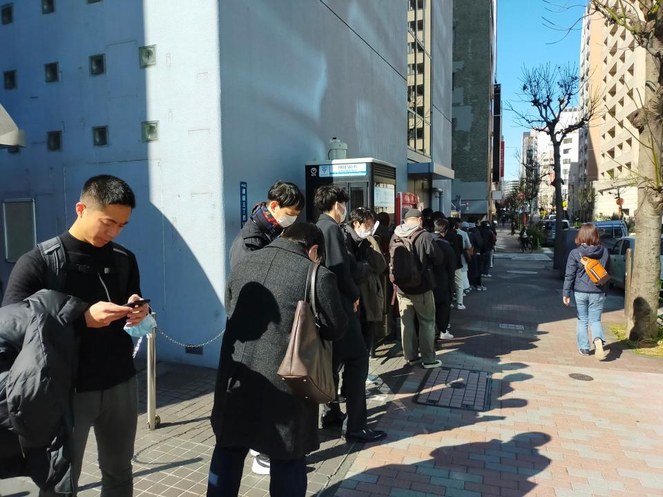 line outside of Chukasoba Ginza Hachigou in tokyo, japan