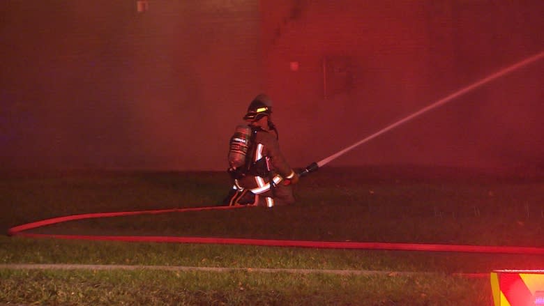 Early morning fire does major damage to Mississauga business
