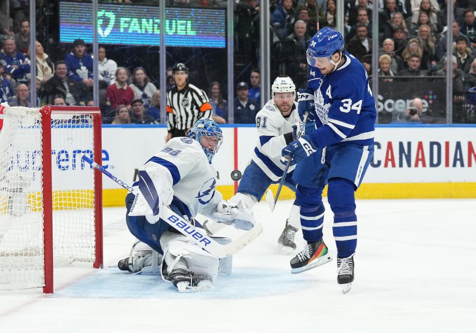 The Toronto Maple Leafs and Tampa Bay Lightning will meet in the first round for the second year in a row.