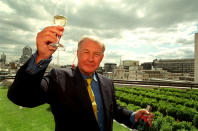 PA NEWS PHOTO 13/8/98 TERENCE CONRAN CELEBRATES THE OPENING OF HIS NEW RESTAURANT " COQ D'ARGENT" IN LONDON. THE RESTAURANT AT NO. 1 THE POULTRY IS CONRAN'S FIRST IN THE CITY (Photo by Matthew Fearn - PA Images/PA Images via Getty Images)