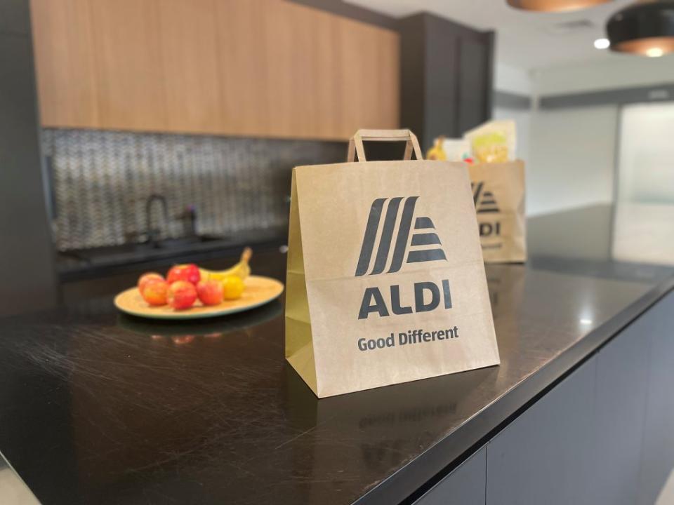 Aldi paper shopping bag