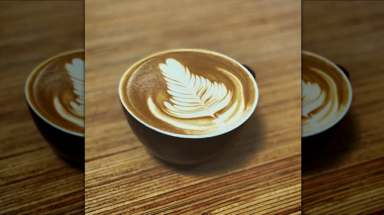 latte with foam art