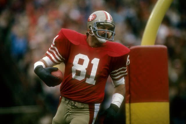 Super Bowl Champion Russ Francis Dead at 70 After Plane Crash in New York