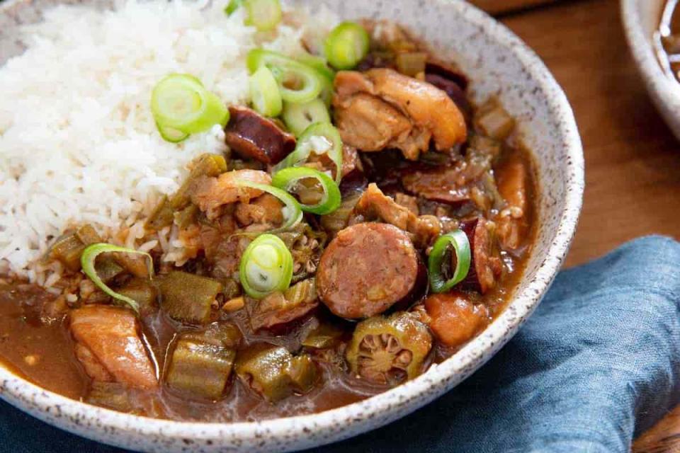 gumbo receta típica de la cocina criolla de Nueva Orleans