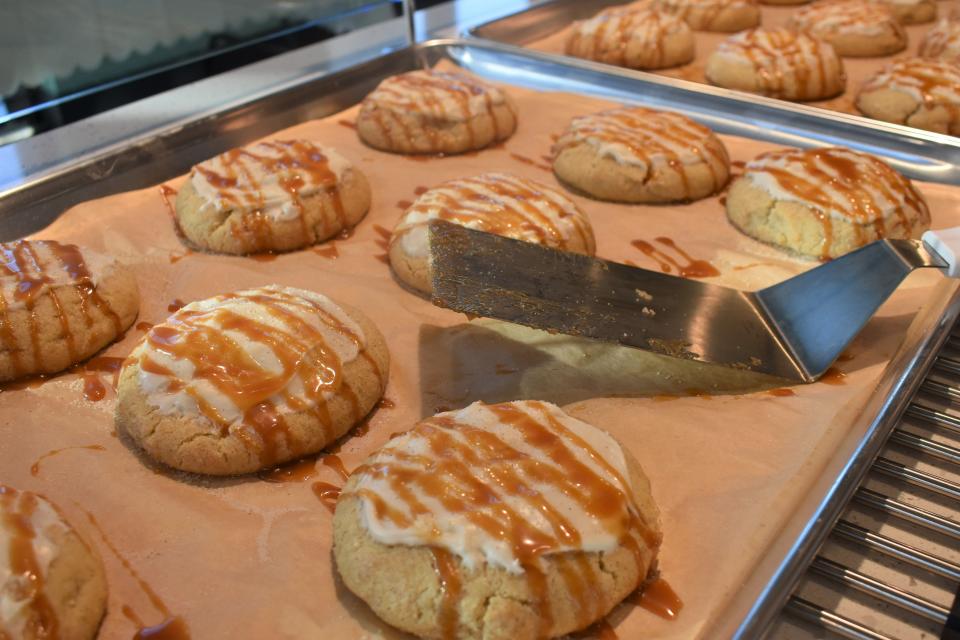 Snickerdoodle cheesecake cookies are on display at Cookies & Dreams.
