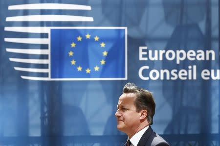 British Prime Minister David Cameron arrives at the European Union (EU) Council headquarters at the start of an EU leaders summit in Brussels, Belgium, June 25, 2015. REUTERS/Darren Staples