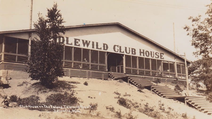 The Idlewild Club House in 1930. (Courtesy Christine Byron)