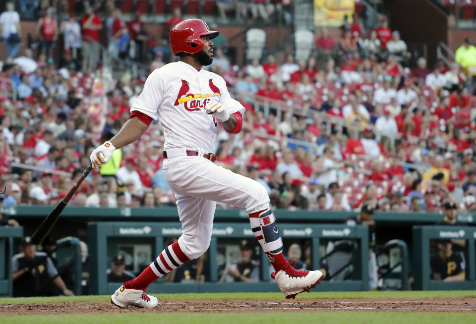 Cardinals centerfielder Dexter Fowler had to defend himself against a team exec on his first day back from paternity leave. (AP Photo)