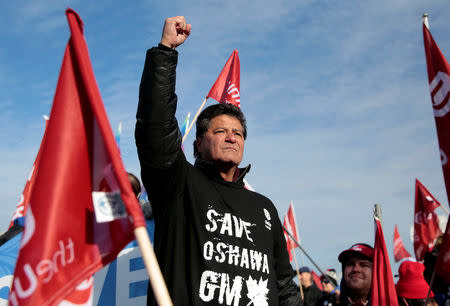 Unifor National President Jerry Dias greets General Motors assembly workers protesting GM's announcement to close its Oshawa assembly plant during a rally across the Detroit River from GM's headquarters, in Windsor, Ontario, Canada January 11, 2019. REUTERS/Rebecca Cook