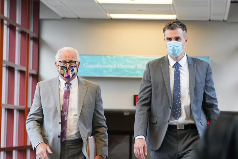 <div class="inline-image__caption"><p>Thomas Lane, right, at a previous court hearing with attorney Earl Gray.</p></div> <div class="inline-image__credit">TNS/ABACA via Reuters Connect</div>