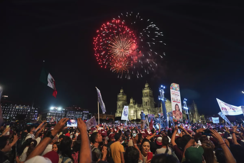 Los partidarios de la presidenta electa Claudia Sheinbaum