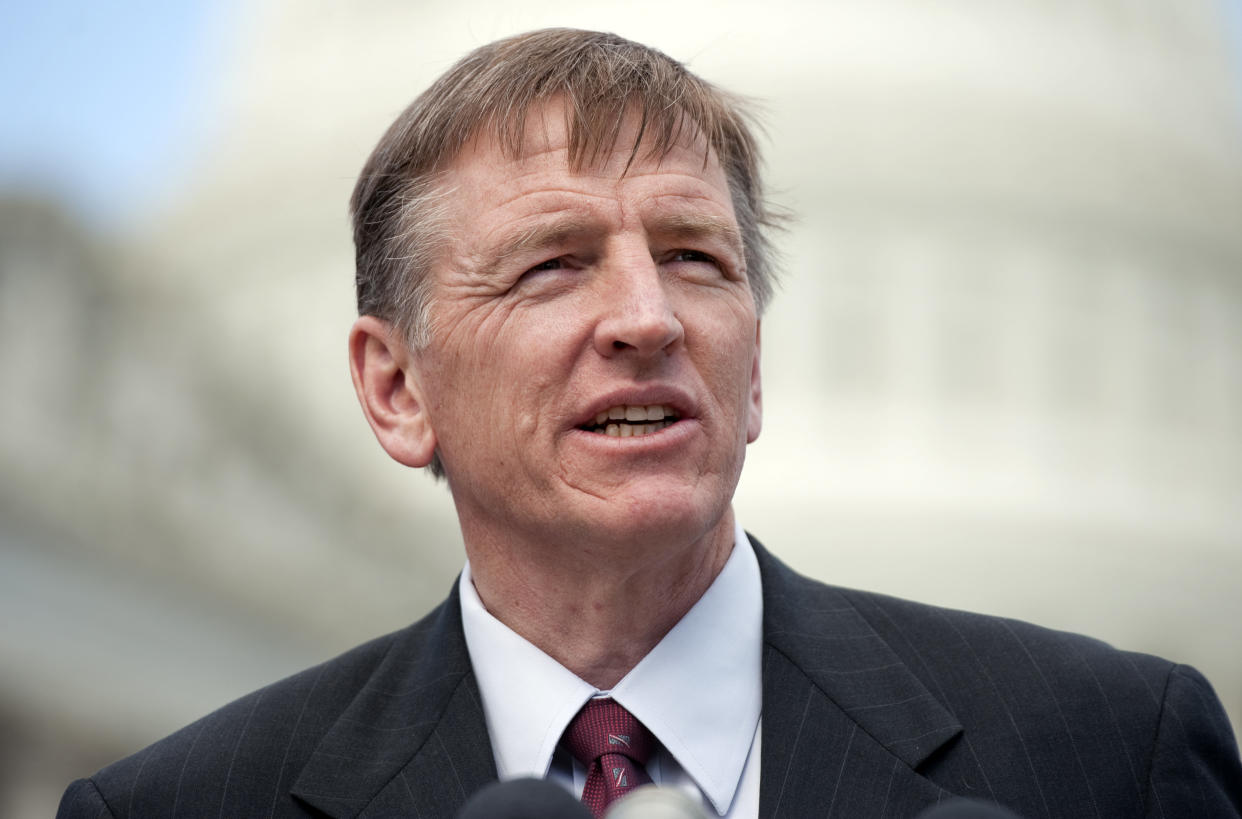 Rep. Paul Gosar (R-Ariz.) wants his fellow lawmakers' State of the Union guests to be arrested. (Photo: Tom Williams/CQ Roll Call via Getty Images)