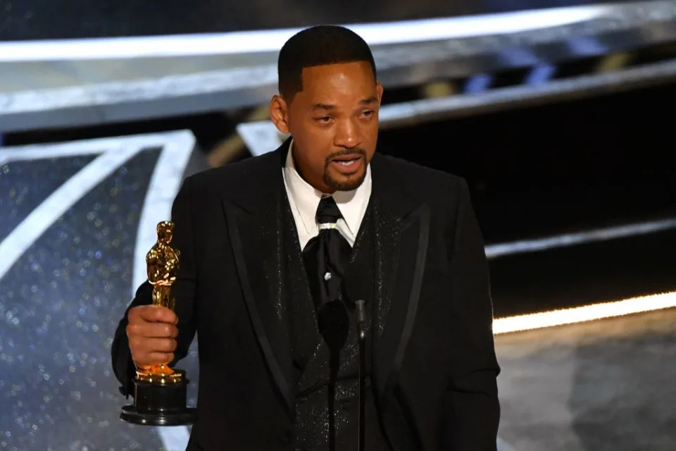 Will Smith gets emotional as he accepts the Best Actor award after slapping Chris Rock onstage. (Photo: ROBYN BECK/AFP via Getty Images)