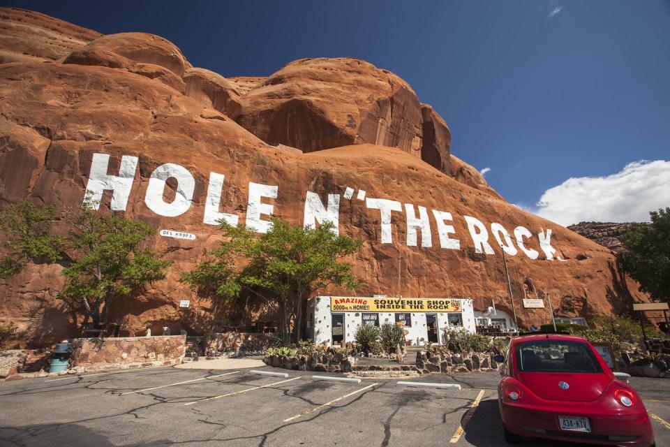 Hole N'' The Rock