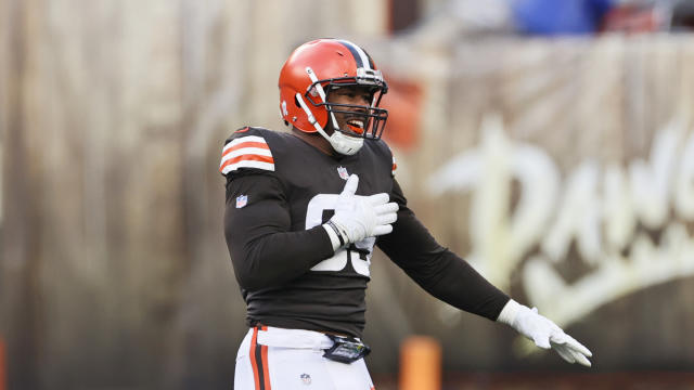 myles garrett helmet steelers