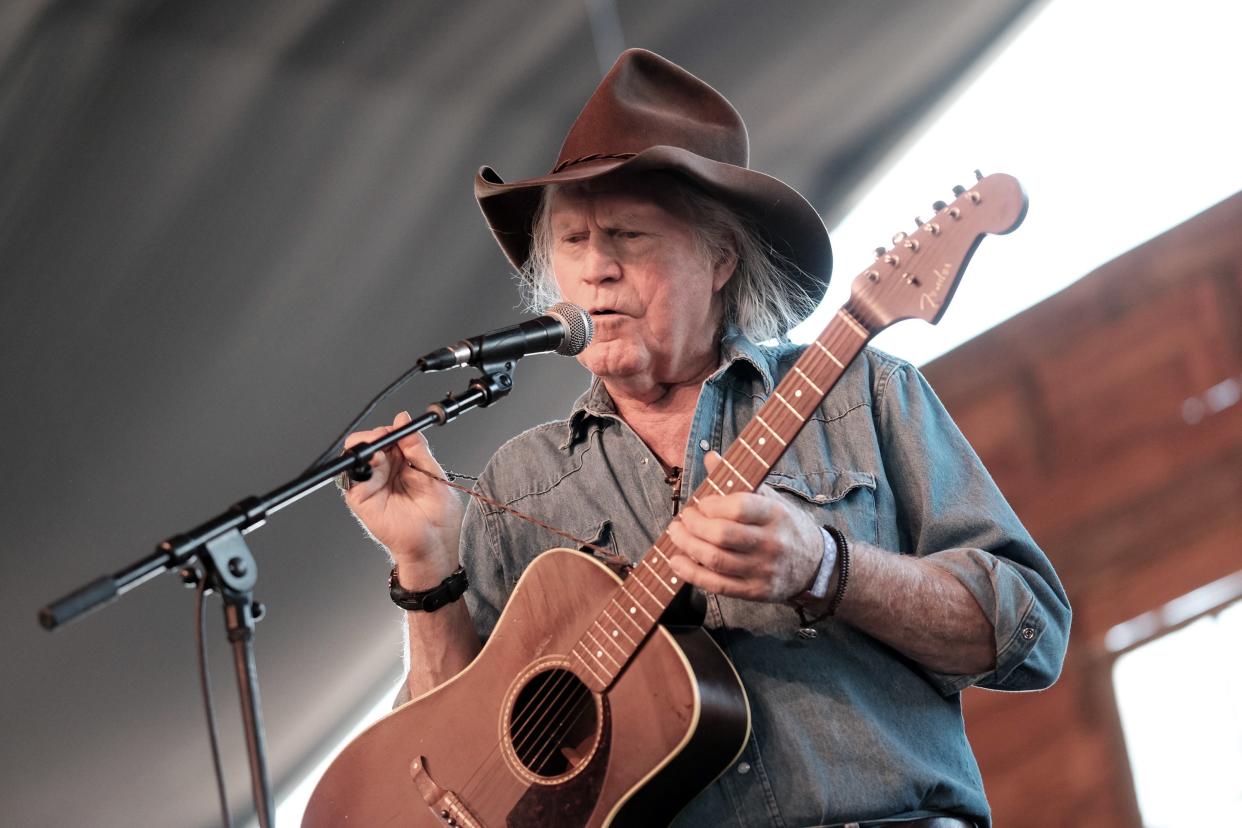 <p>Performing at a California music festival in 2016</p> (Getty)