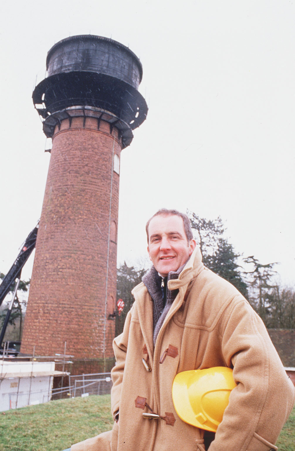 Kevin McCloud supervises the conversion of a water tower on Grand Designs in 1999
