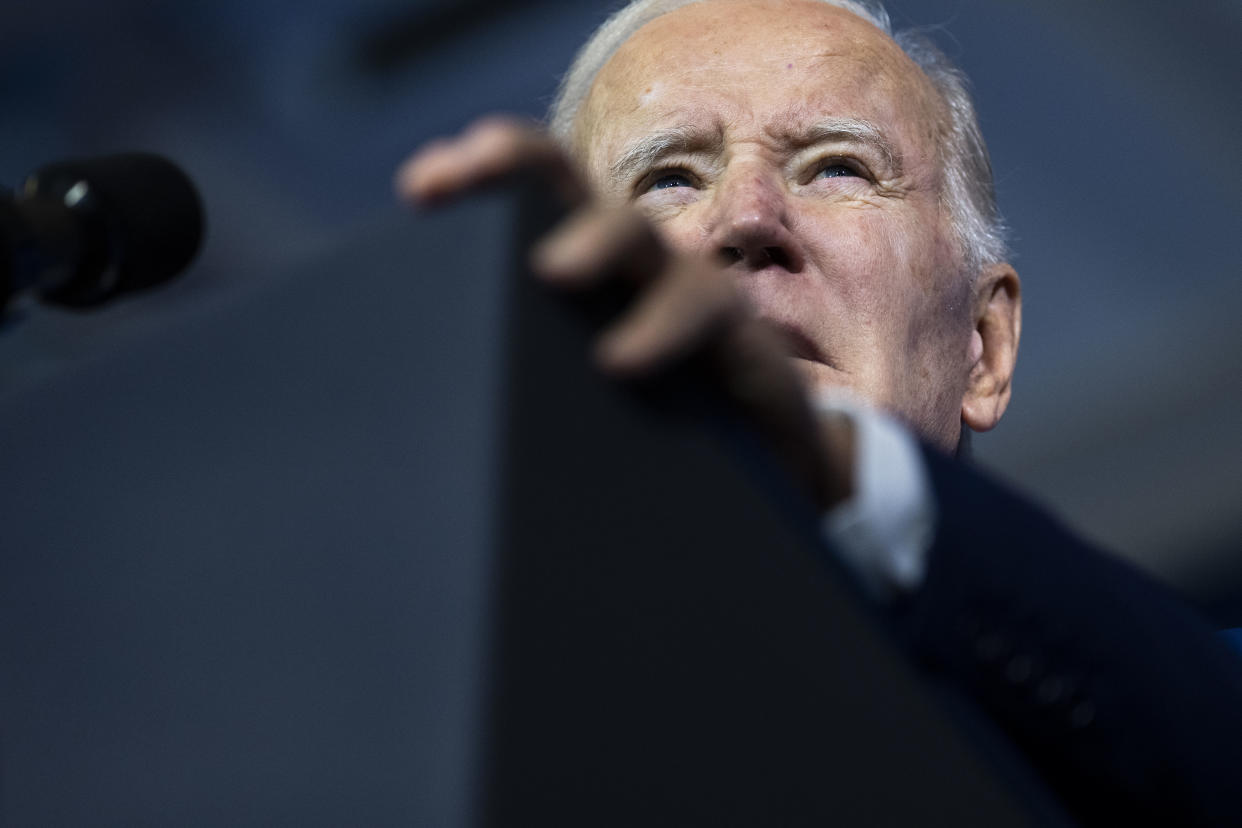 El presidente Joe Biden habla durante una recepción para celebrar el Novruz en la Sala Este de la Casa Blanca en Washington, el 20 de marzo de 2023. (Doug Mills/The New York Times)