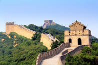 <p>La Grande Muraille de Chine est probablement l’ensemble de marches qui vient immédiatement à l’esprit quand on mentionne Instagram. La muraille fait plus de 4 800 km de long et aurait pris environ 18 mois à compléter. Ça fait quand même long pour créer un monument digne de figurer sur les réseaux sociaux… <em>[Photo: Getty]</em> </p>