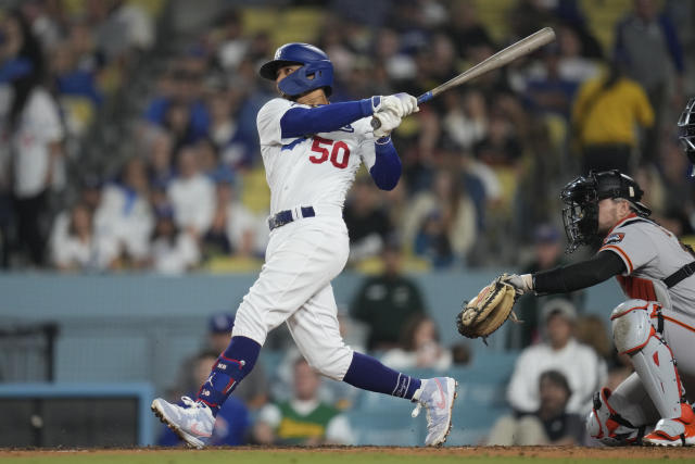 Mookie Betts laughs off Home Run Derby advice from J.D. Martinez