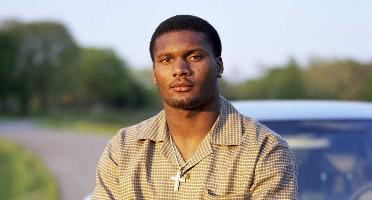 Steve McNair in 2000. (Gregory Bojorquez / Getty Images)