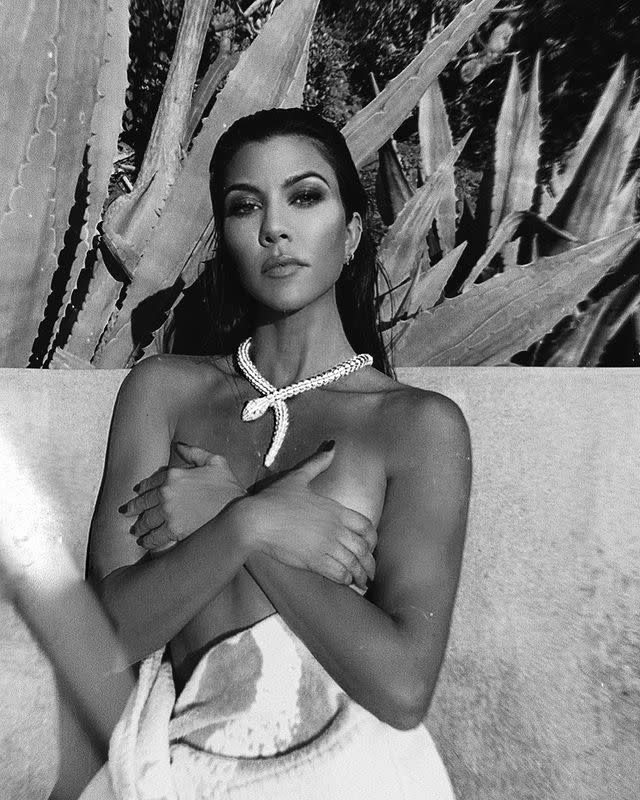 116) Kourtney Kardashian - February 2019