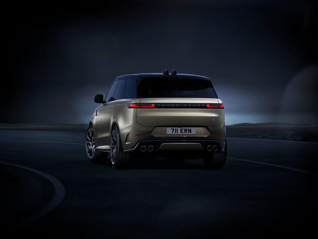 2024 range rover sport sv rear