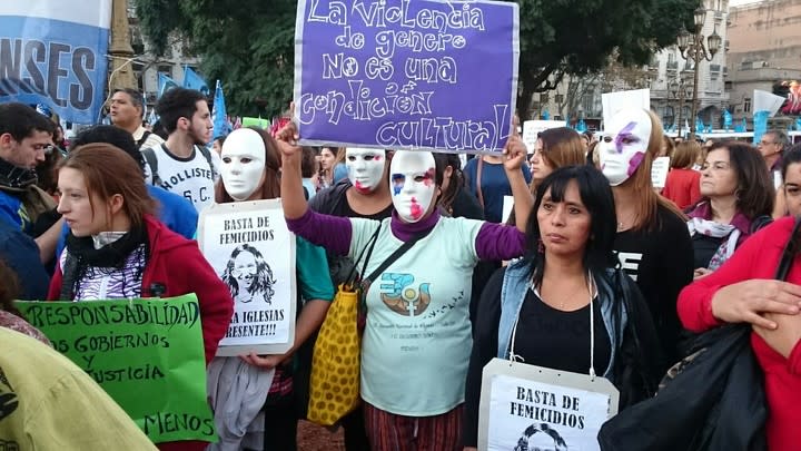 Marcha en contra de la violencia de género, Buenos Aires. (Taringa.net)