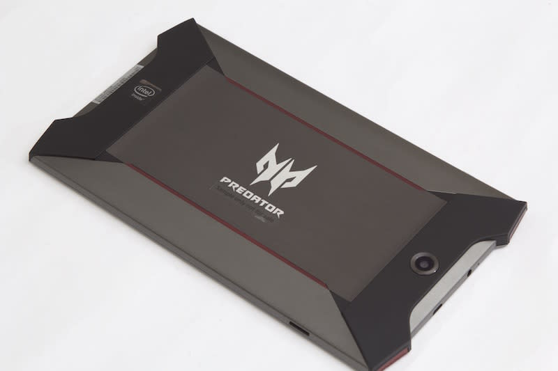 首款電競級專用平板！Acer Predator 8開箱