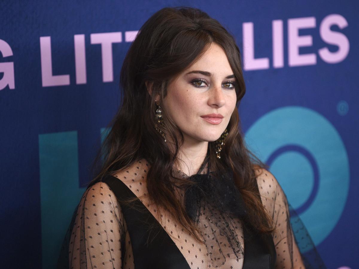 Shailene Woodley Suggests Sex Scenes Where Women Wear Bras Are