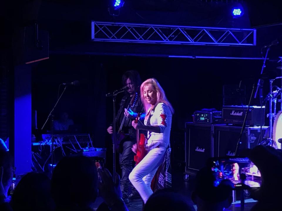 Lita Ford rocking Jergel's Rhythm Grille in Marshall Township.