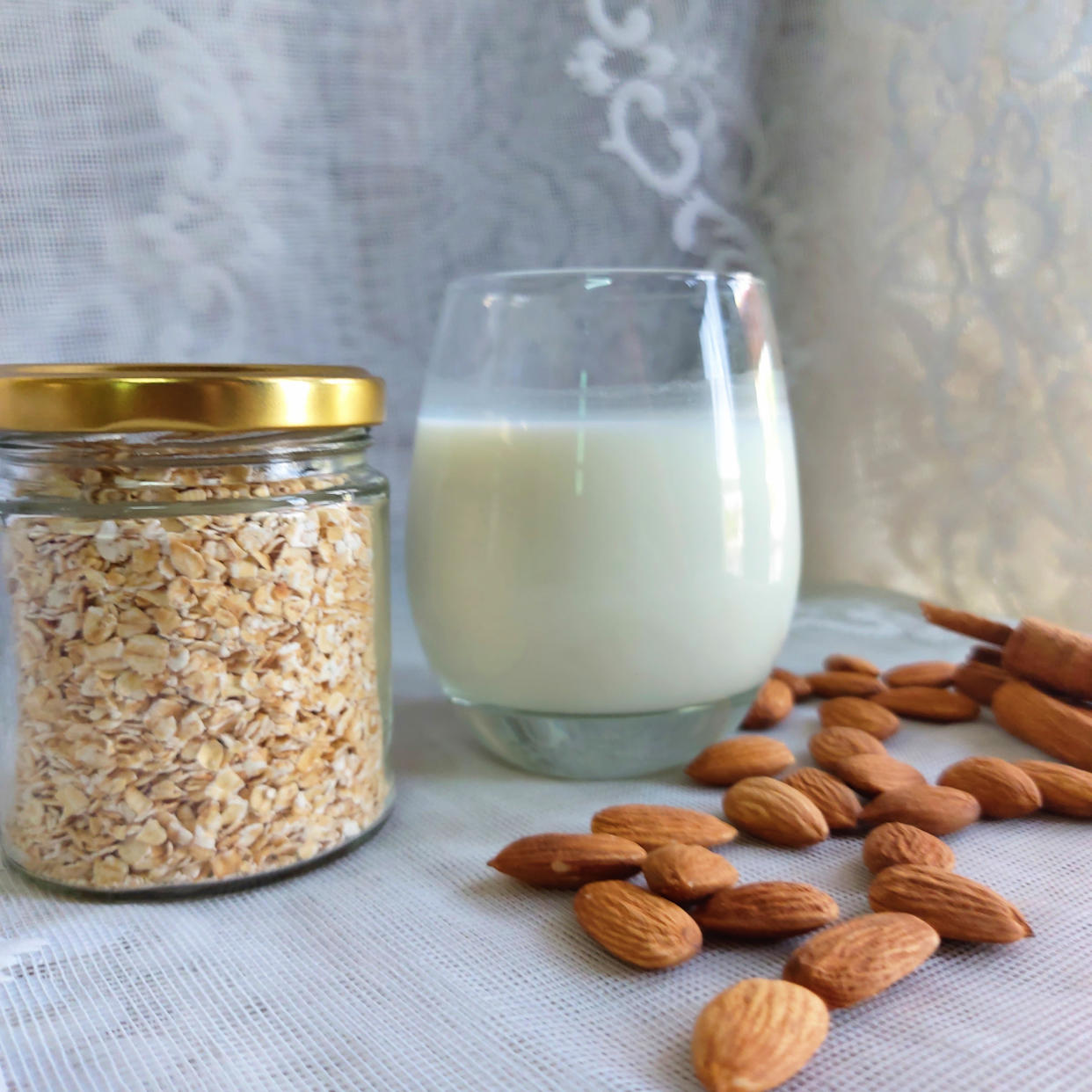 Oats, almonds and milk. (Getty Images)